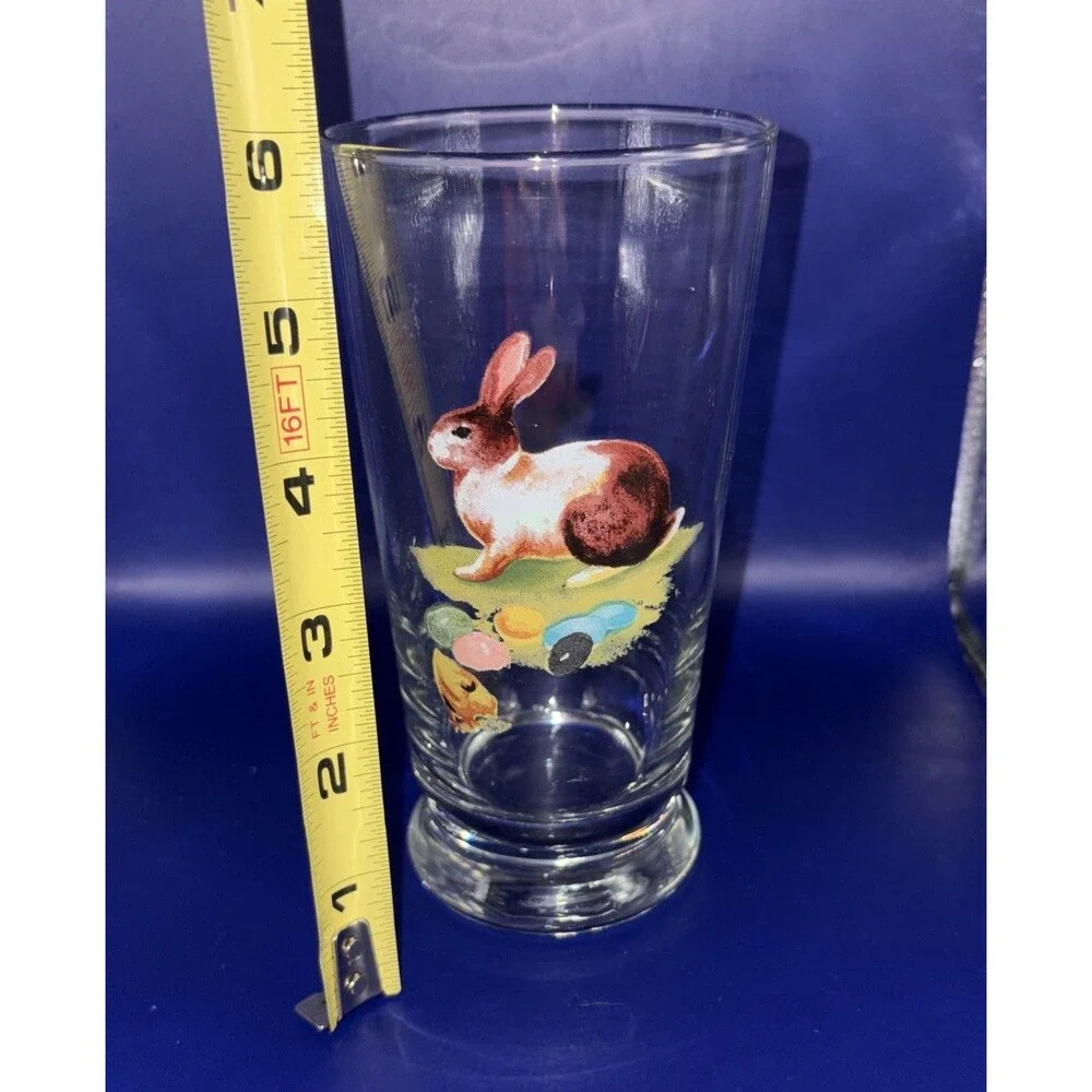 Williams & Sonoma 6-inch Vintage Bunny Glass